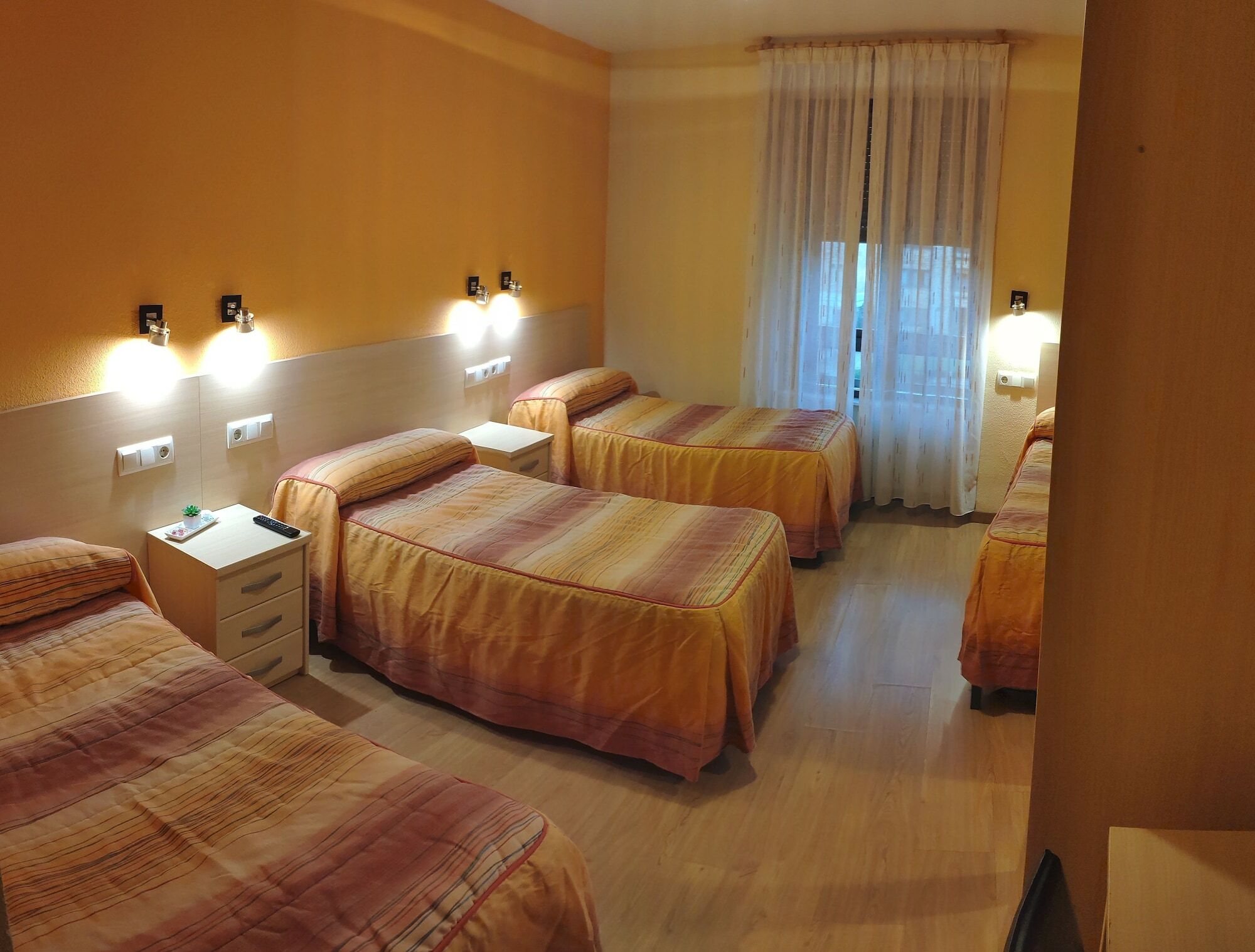 Hostal Hispanico I Salamanca Exterior foto
