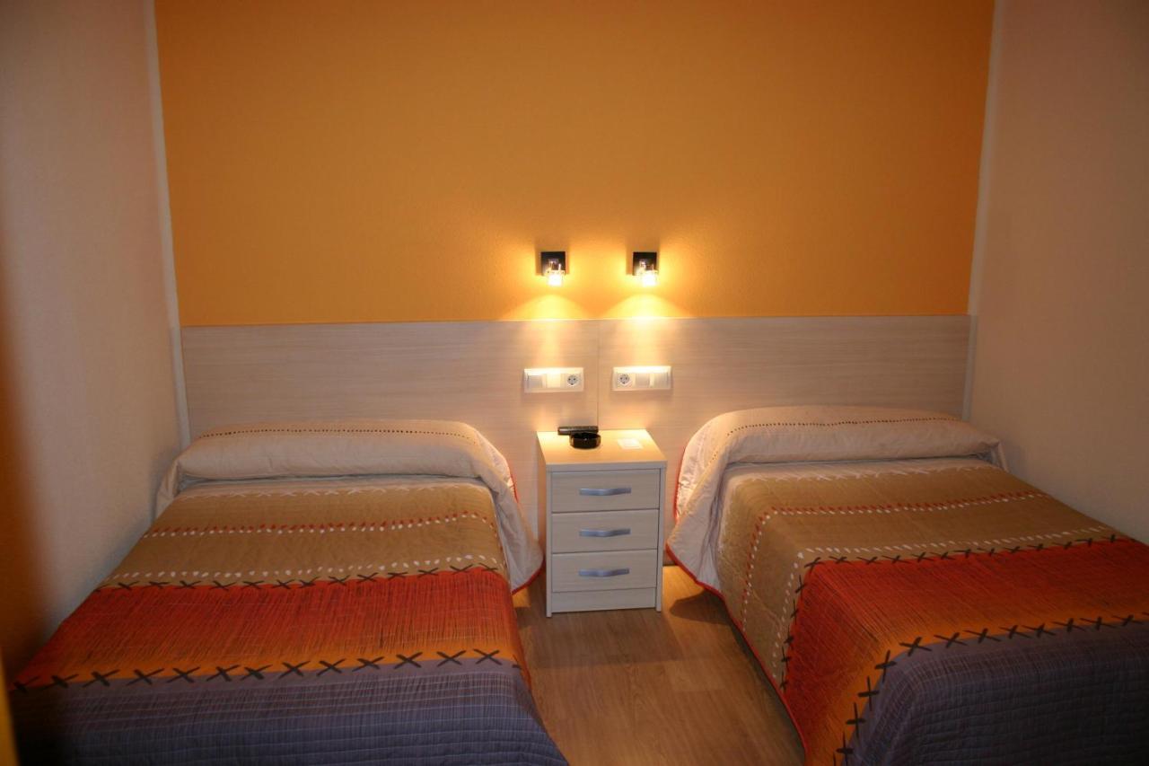 Hostal Hispanico I Salamanca Habitación foto